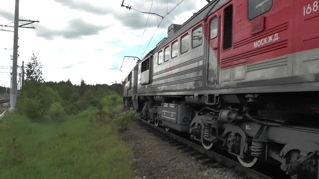 Тепловоз 2М62-1098 смотреть онлайн