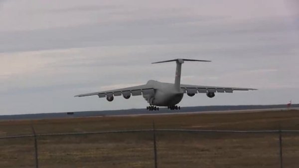 Lockheed C-5 Galaxy - The Screaming Giant