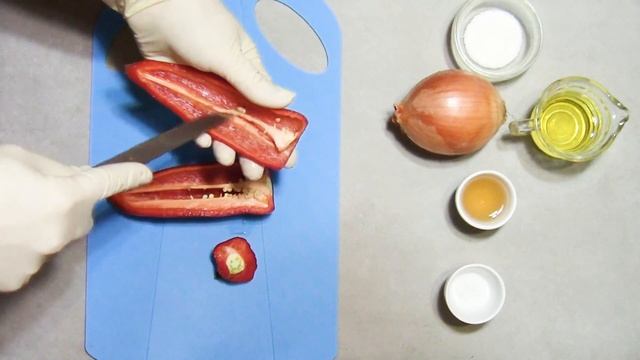 Салат из синей (краснокочанной) капусты со сладким перцем и луком! смотреть онлайн