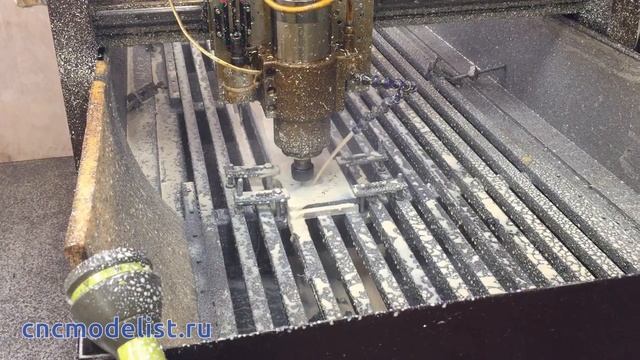 Фрезеровка стали ст3 на станке с ЧПУ CNC-60120ST смотреть онлайн