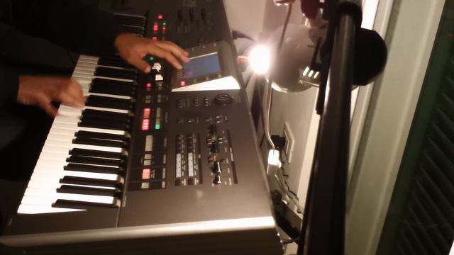 Roland G 70 Styles.MOV смотреть онлайн