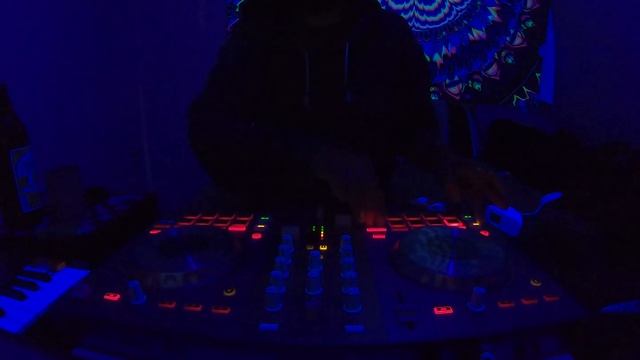 Minimal Techno DJ Set SESION LOCUS #2 ABB ABSTRAC BLESSING смотреть онлайн