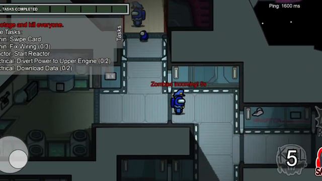 играю в амонг ас  с модами