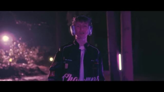 TEAM X PO ROKU W ROSJI смотреть онлайн