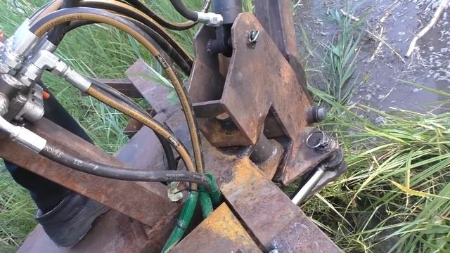 Homemade excavator. Improving the design. We pull out of the swamp. смотреть онлайн