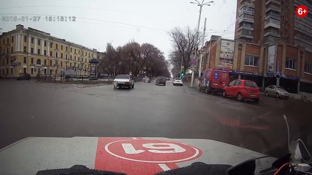 Дорожные Знаки в Реальной Жизни! Автоинструктор научил… [Автошкола на RED] смотреть онлайн