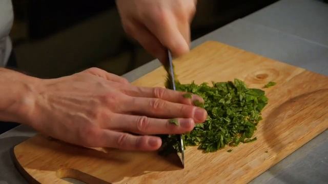 Любимые рецепты - Творожный штрудель с грушами смотреть онлайн