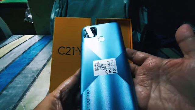 REALME C21-Y смотреть онлайн