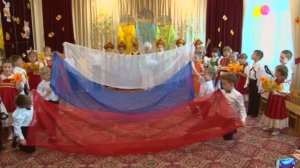 Необычный и красивый вход на утренник "Осень в России"