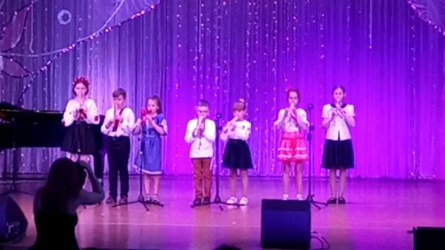 Украинские мотивы. Ансамбль. Блокфлейта.Южноукраинская школа искусств. смотреть онлайн