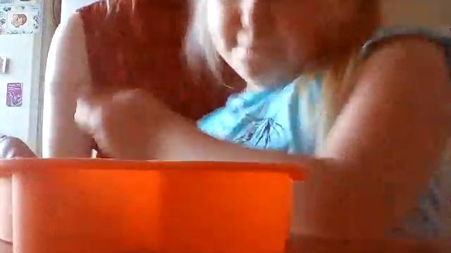 Первая часть клубничный желе.