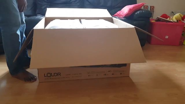 LG CJ98 Unboxing at the highest level смотреть онлайн