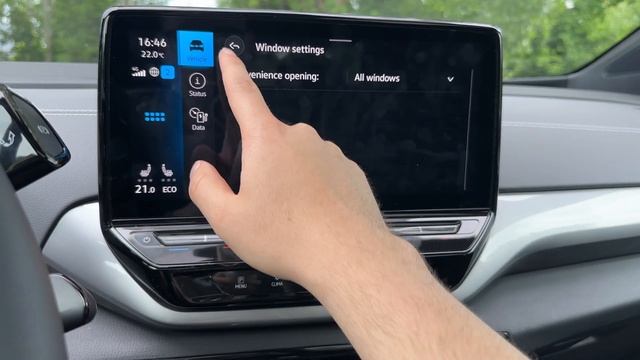 What the 2023 Volkswagen ID.4 Pro Gets Right and Wrong | Full Tour & Review смотреть онлайн