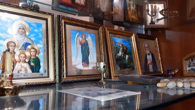 Молитва Три Святое, три святое, молитва в помощь, Молитвы Защита смотреть онлайн