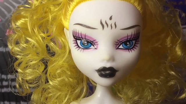 ПРИНЦЕССА КУКУРУЗНОГО ПОЛЯ | Обзор на подделку Монстер Хай (Monster High) Beauty girl | ПОДДЕЛКА МХ смотреть онлайн