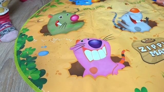 Игра Поймай крота! Играем вместе С Мамой Много веселья и радости смотреть онлайн
