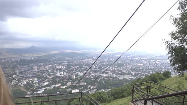 Как выглядит Провал в Пятигорске / Почему Остап решил подняться на этой достопримечательности. смотреть онлайн