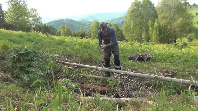 Поисковики пещер.Вместо вещей белогвардейцев в провале нашли барашков.Спасли им жизнь. смотреть онлайн