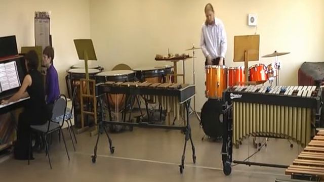 PIERRE PETIT. SALMIGONDIS-four Timbales, Instrumenta a percussion et Piano смотреть онлайн