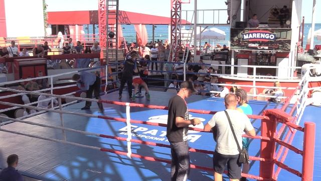 Boombox Fight Night. Елена Медведенко (Белгород-Днестровский) - Алина Басова (Киев) смотреть онлайн