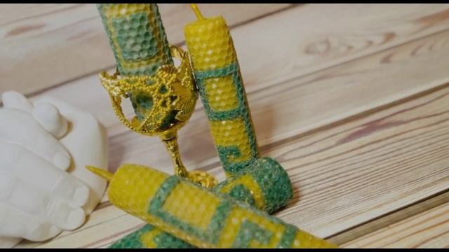 Свеча из вощины "Денежная девятка" смотреть онлайн