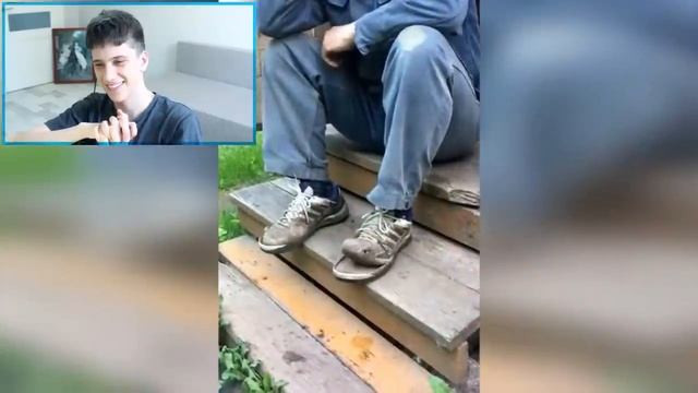 МЕНЯ ПОКУСАЛИ САМЫЕ ОПАСНЫЕ ПЧЕЛЫ В МИРЕ... смотреть онлайн