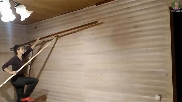 Как прикрепить потолочный плинтус к потолку одному без помощи. смотреть онлайн