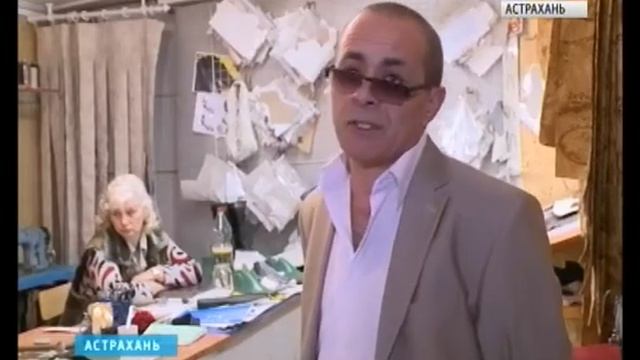 В Астрахани мастера-умельцы создают индивидуальную кожаную обувь смотреть онлайн