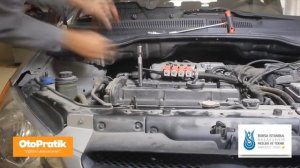 Замена свечи зажигания Hyundai Getz Hyundai Getz Spark plug replacementHyundai Getz Zündkerzenersat