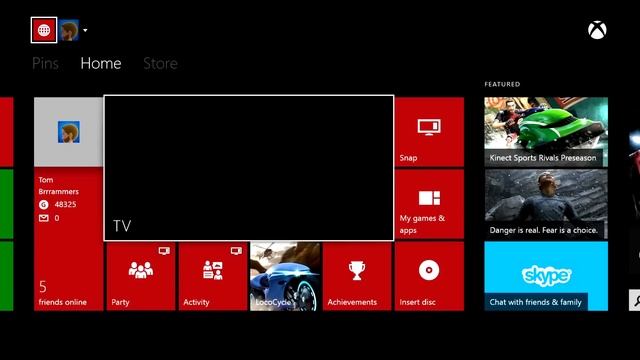 Running PS4 via Xbox One's HDMI input смотреть онлайн