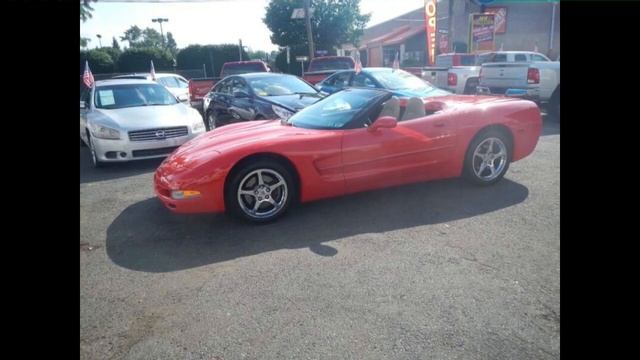 1999 Chevrolet Corvette смотреть онлайн