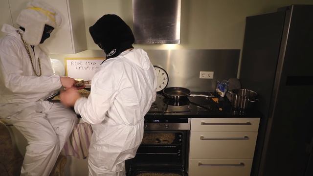 25 kilos of halva - Boris and Anatoli cooking special смотреть онлайн