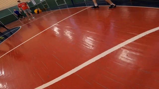?ВОЛЕЙБОЛ ОТ ПЕРВОГО ЛИЦА / МОЩНЫЕ ПОДАЧИ | Volleyball first person / best moments смотреть онлайн