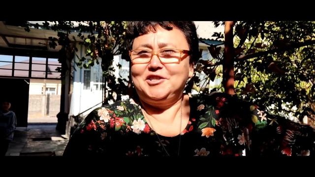 Добродушная хозяйка Шарафат смотреть онлайн
