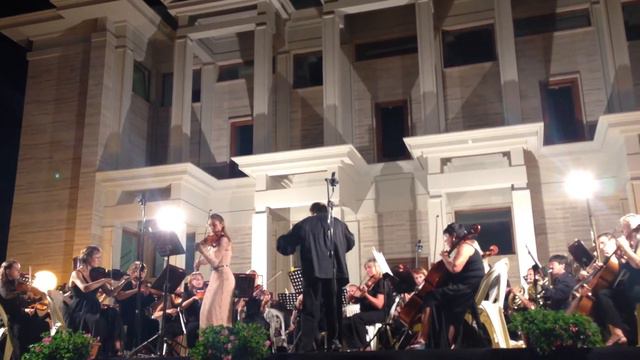 Kameliya Naydenova: Czardas, Monti, Symphony Orchestra of Udmurtia, Russia смотреть онлайн