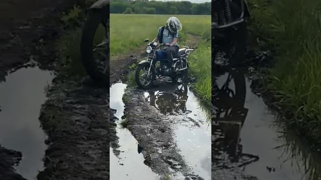 застрял в грязи на мопеде альфа omaks 72 смотреть онлайн