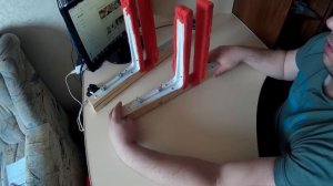 Держатели дверного полотна