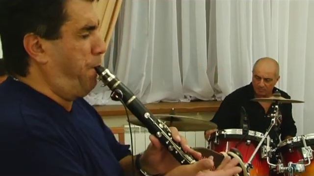 юрий Саркисян. От мельницы до вокзала.avi смотреть онлайн