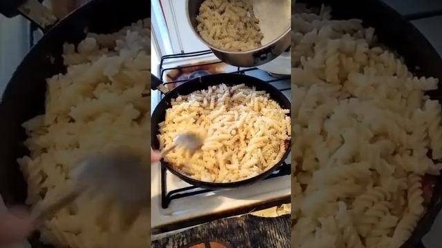 Завтрак Макароны с Яйцами и помидорами!!!