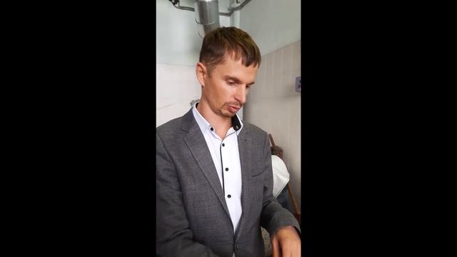 Корм для сельскохозяйственных животных из боенских отходов и зерна #shorts смотреть онлайн