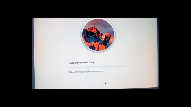 Como instalar Mac Os Sierra en equipos no Soportados // macOS Sierra 10.12 ON AN UNSUPPORTED MAC смотреть онлайн
