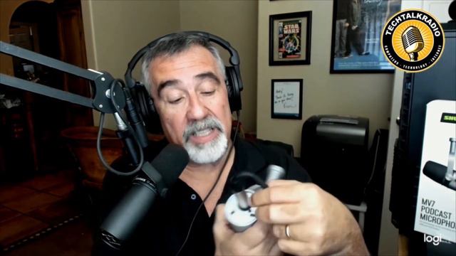 The Shure MV7 Podcast Microphone смотреть онлайн