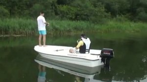 Рыбачим на стеклопластиковой лодке LAKER 410