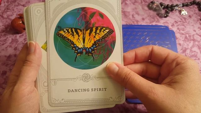 ??Unboxing Video - Mysteries of Love Oracle Deck de Jane & Alena Hennessy (Fr)?? смотреть онлайн