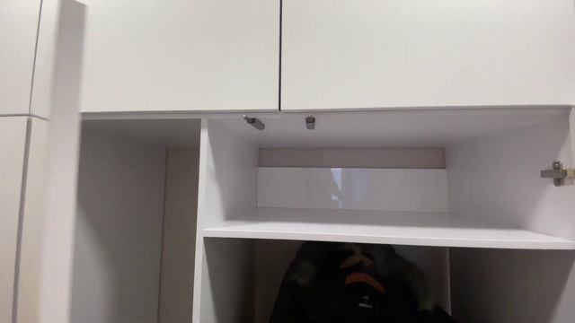 Белая прихожая