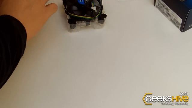 Intel Core i7-2600K CPU/Microprocessor - Unboxing by www.geekshive.com смотреть онлайн