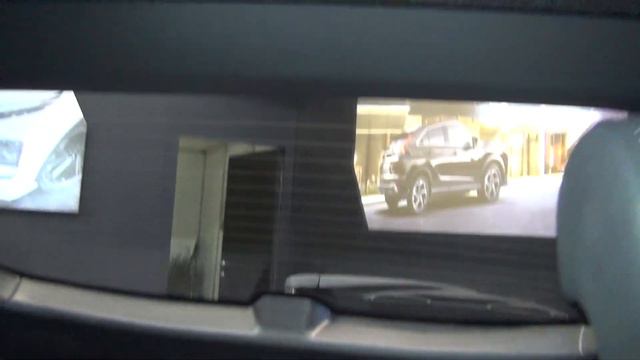 Mitsubishi Eclipse Cross PHEV 4WD Instyle+ Sterling Silver (2022) Exterior and Interior смотреть онлайн