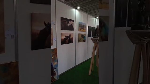 Фигуры и картины лошадей. Иппосфера 2022
