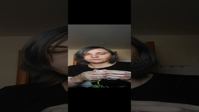 Видео обзор на матирующий ролик для лица от Oriflame смотреть онлайн