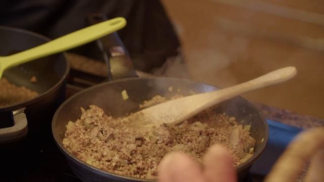 Запеченная утка в духовке. Новогодний рецепт. смотреть онлайн